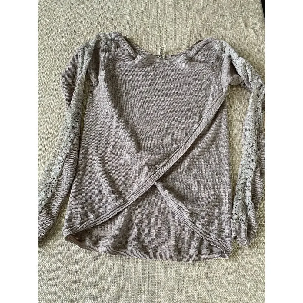 FREE PEOPLE Waffle Knit Crew Neck Long Lace Sleeves Tee Shirt L